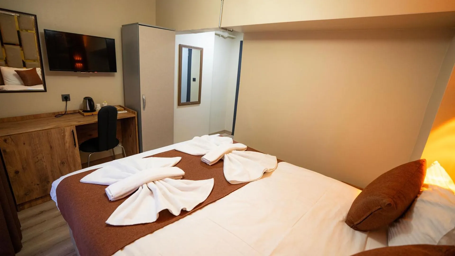 La Fortuna Taksim Hotel Istanbul 2*,